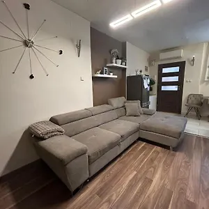  Apartment Skalinada Kroatien