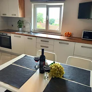  Apartment Ritosa