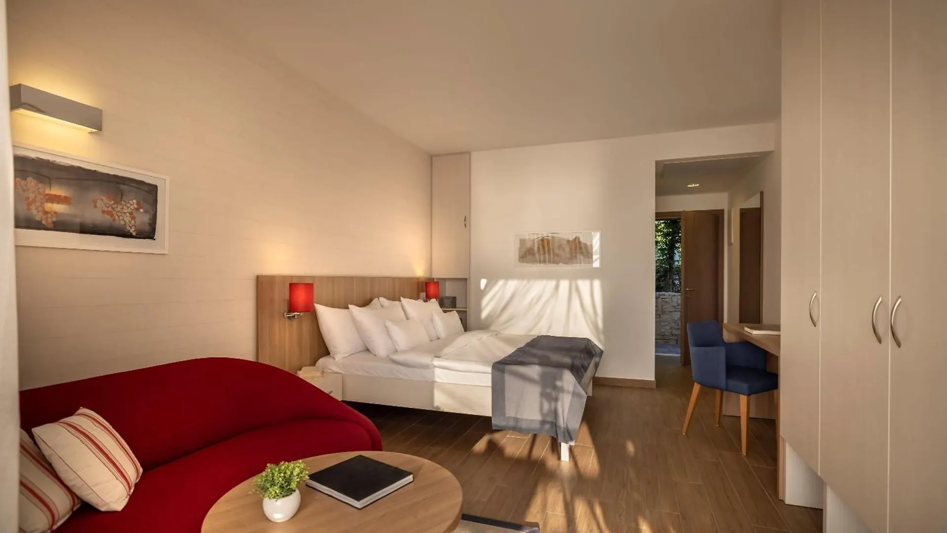 Isabella Island Resort, Valamar Collection Porec 4*,
